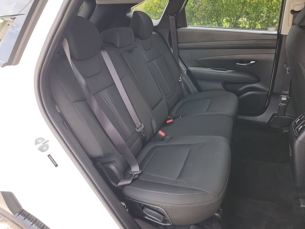 Used 2026 Hyundai Tucson SEL FWD image 15