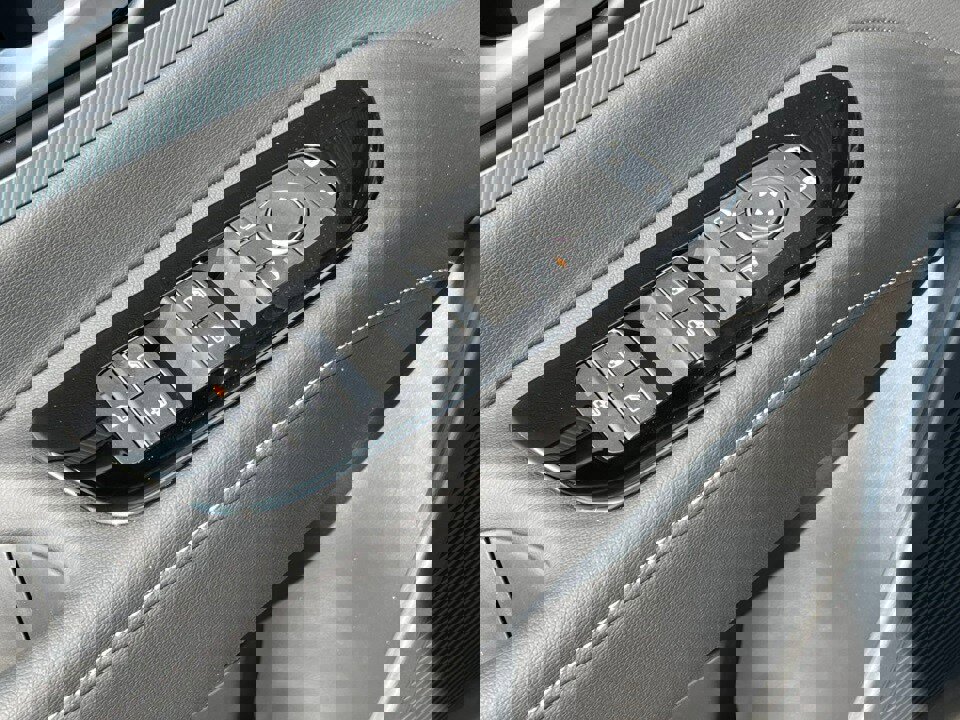 New 2025 Nissan Murano SL image 14