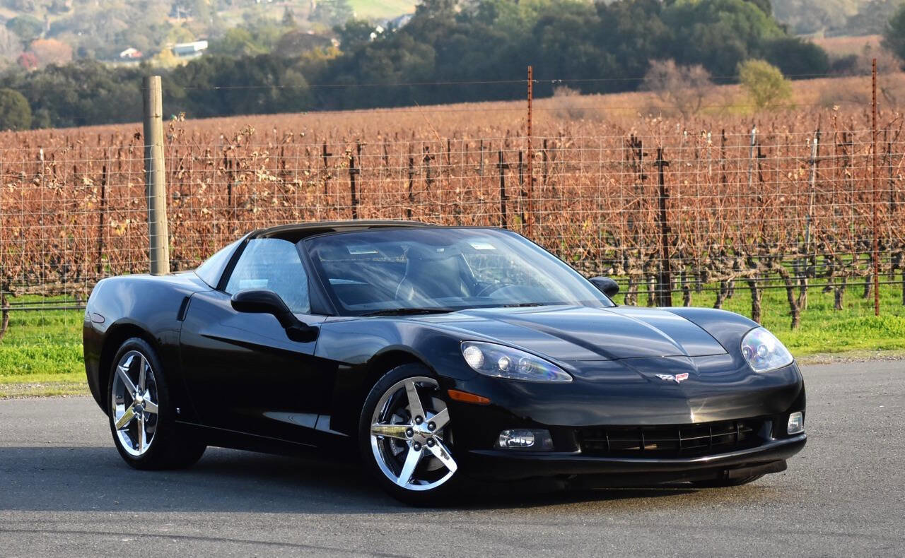 Used 2007 Chevrolet Corvette Base 2dr Coupe w/ Preferred Equipment Group image 6