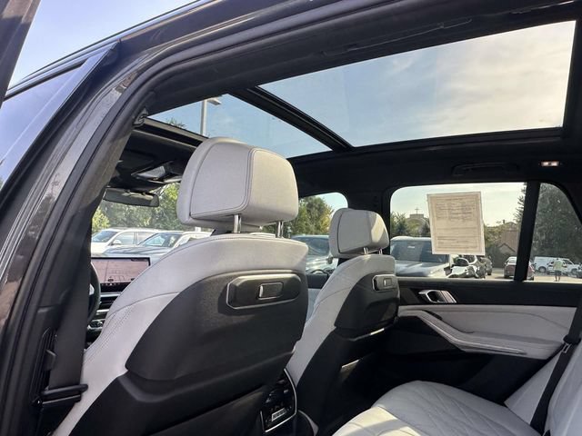 Used 2024 BMW X5 M60i w/ Climate Comfort Package AWD/4WD image 21