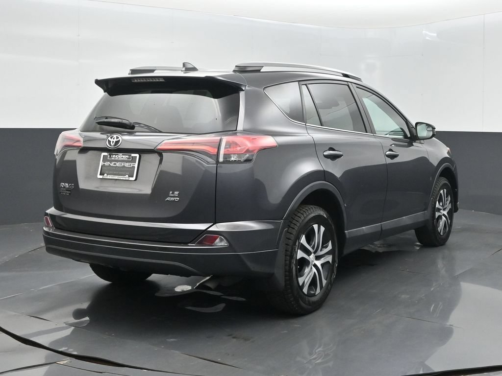 Used 2018 Toyota RAV4 LE w/ All Weather Liner Package AWD/4WD image 7