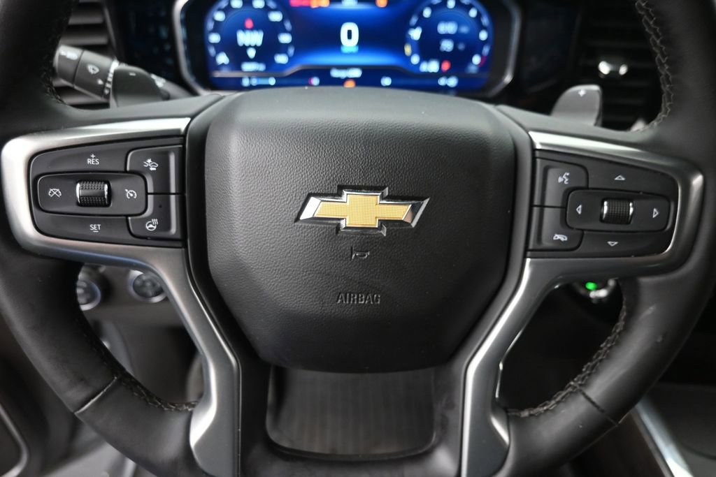 Used 2023 Chevrolet Silverado 1500 LTZ AWD/4WD image 15