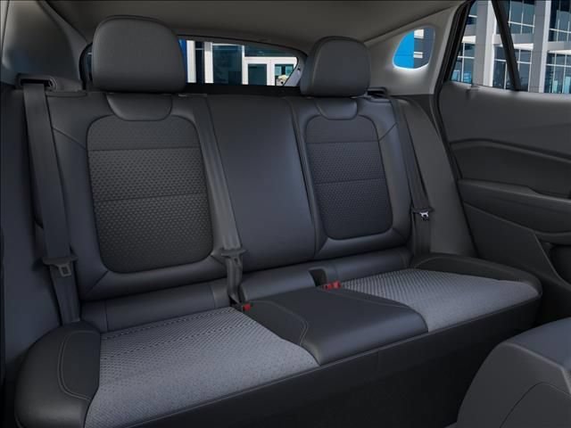 New 2026 Chevrolet Trax LT w/ Driver Confidence Package FWD image 17