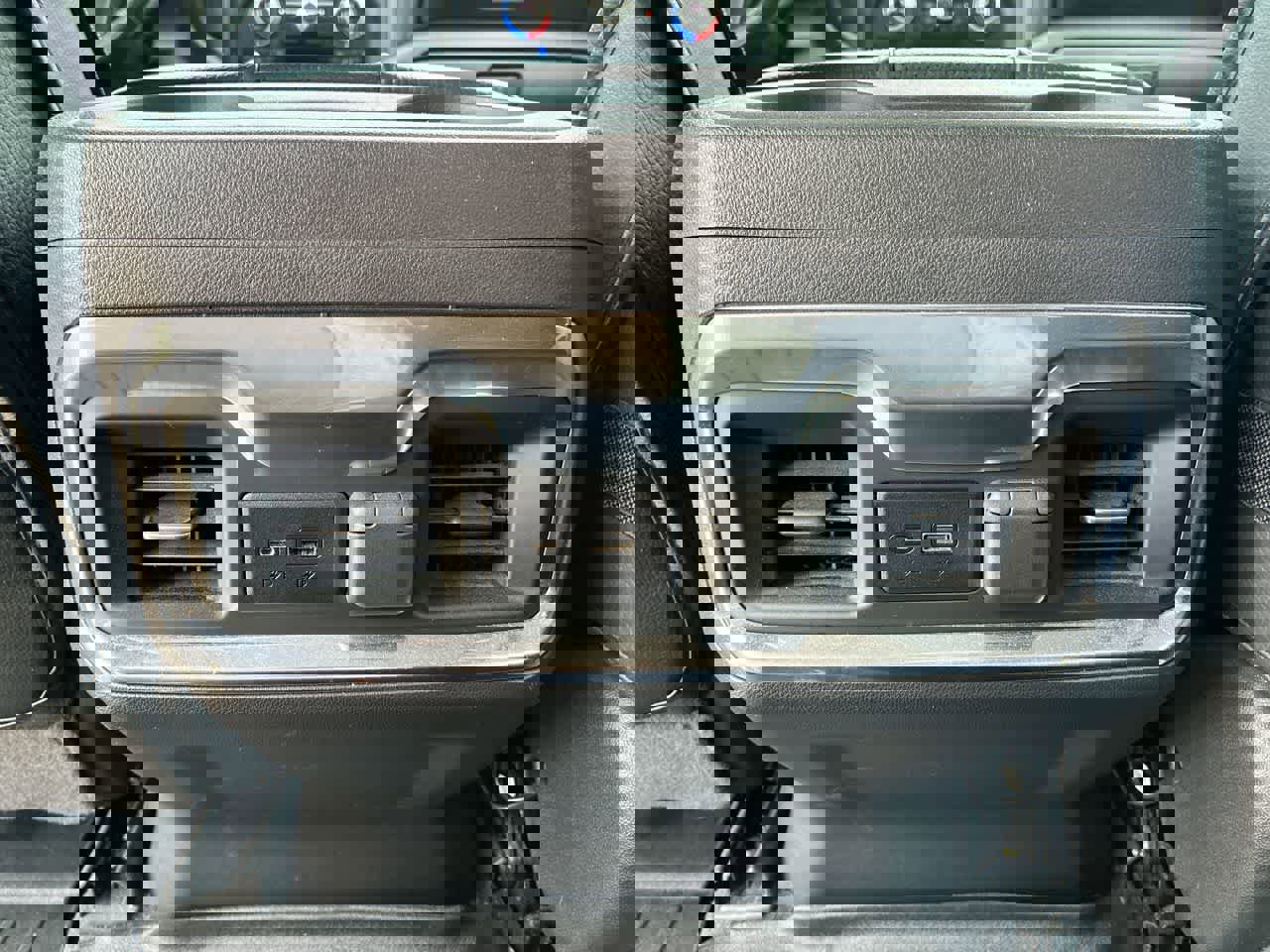 Used 2022 GMC Sierra 1500 Denali w/ Denali Premium Package image 22