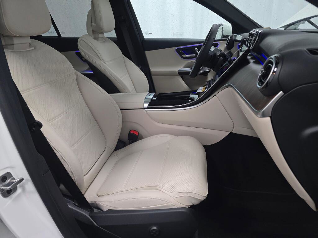 New 2026 Mercedes-Benz GLC 300 4MATIC image 26