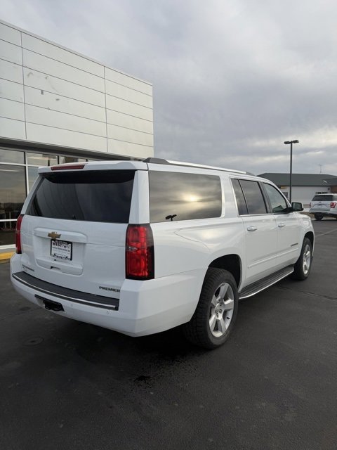 Used 2019 Chevrolet Suburban Premier image 8