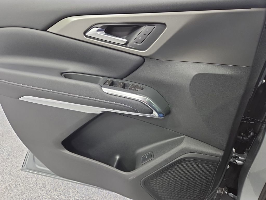 New 2026 Chevrolet Traverse LT w/ Sun and Wheel Package image 31