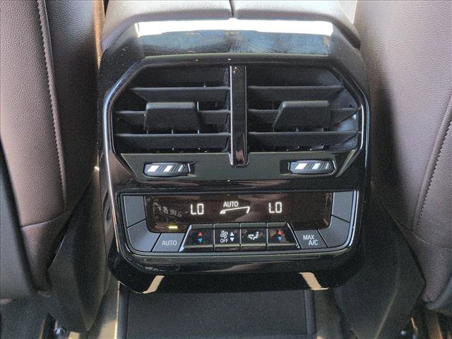 Used 2026 BMW iX xDrive60 image 17