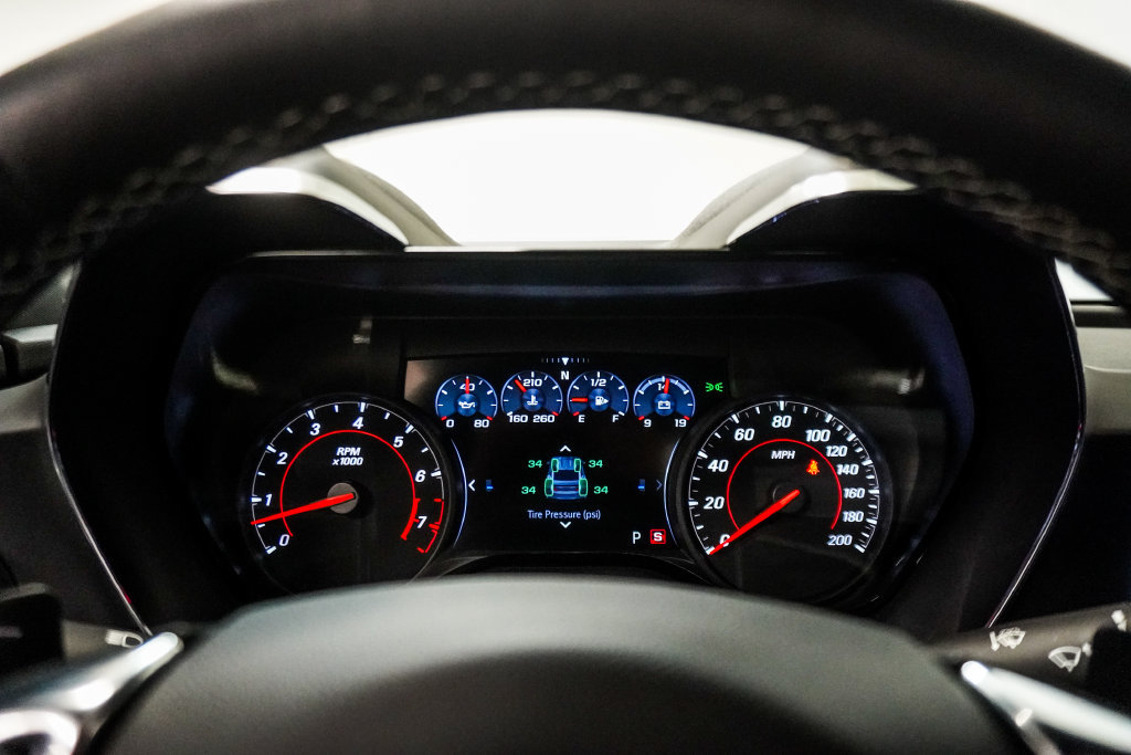 Used 2023 Chevrolet Camaro SS RWD image 26