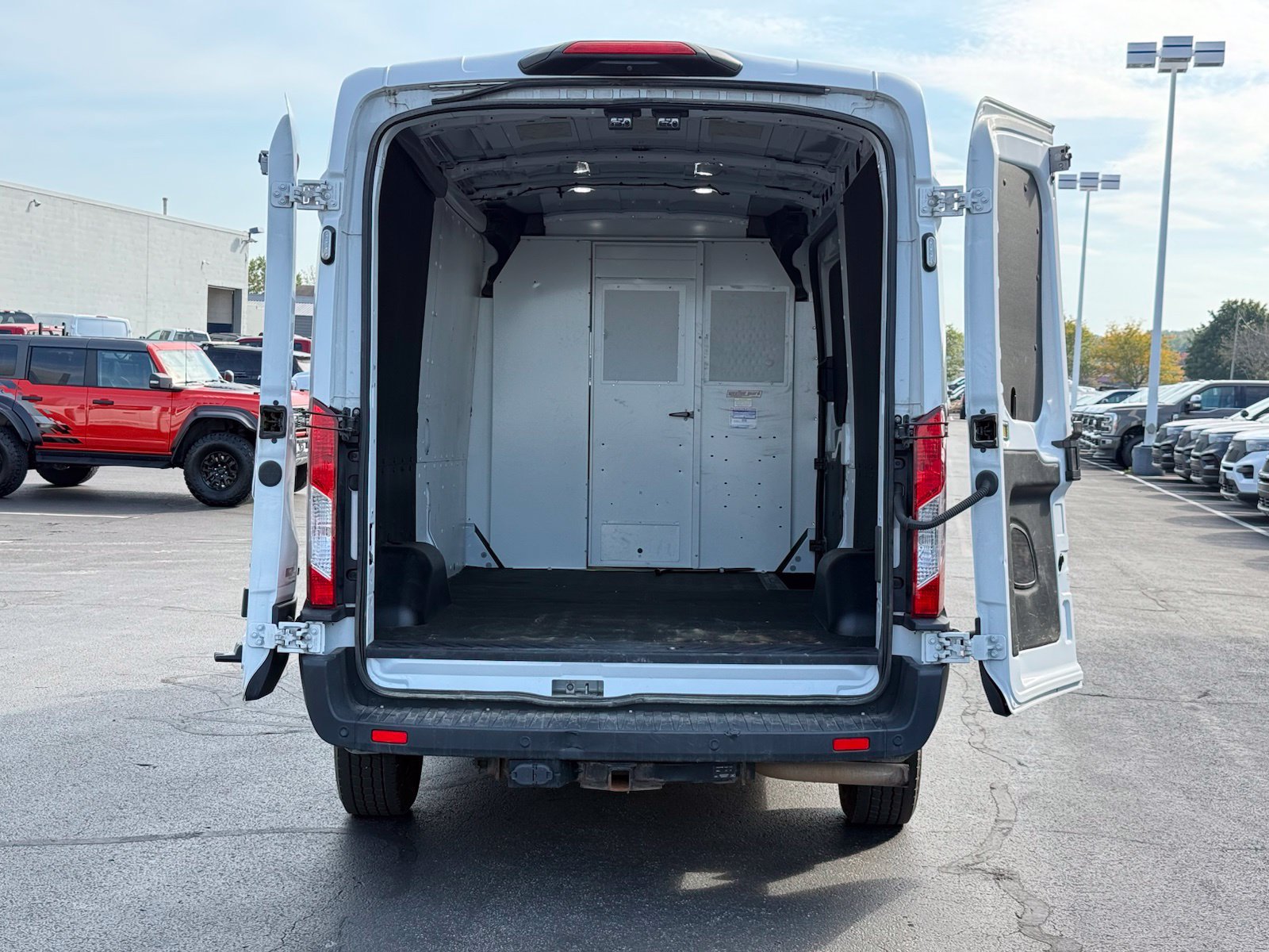 Used 2023 Ford Transit 250 Medium Roof AWD w/ Load Area Protection Package image 33