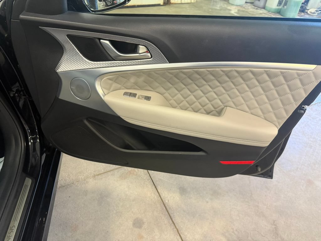 Used 2023 Genesis G70 3.3T w/ Sport Prestige Package AWD/4WD image 33
