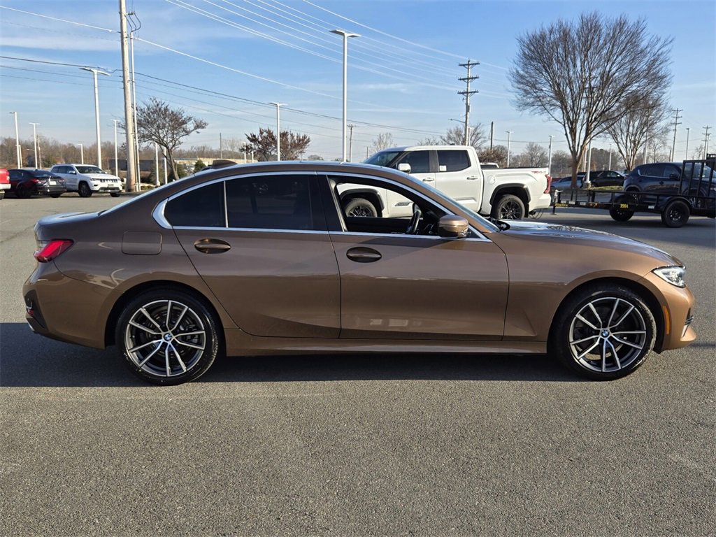 Used 2019 BMW 330i xDrive Sedan w/ Convenience Package image 3