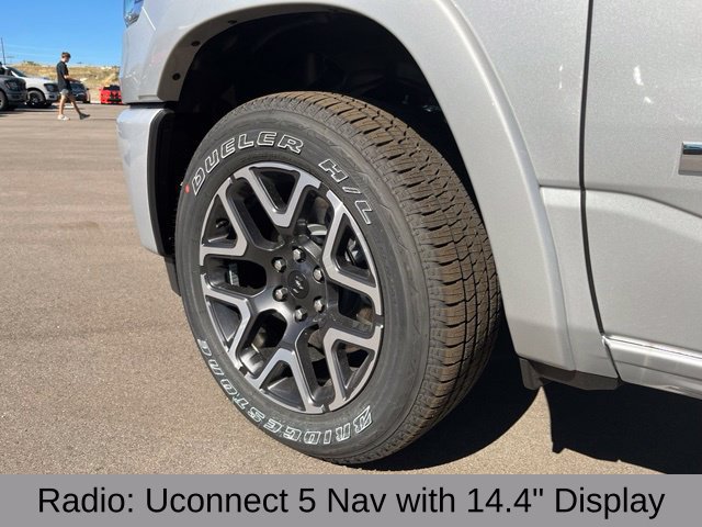 New 2026 RAM 1500 Laramie AWD/4WD image 12