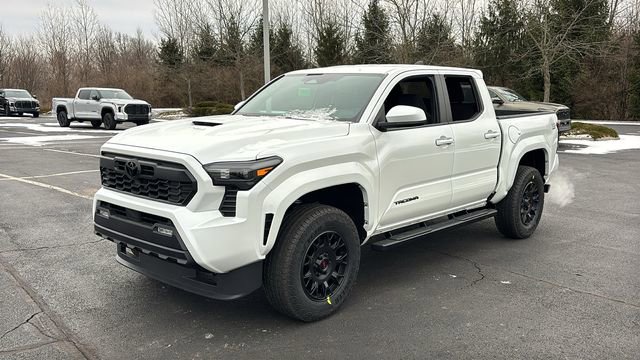 New 2026 Toyota Tacoma TRD Sport image 3