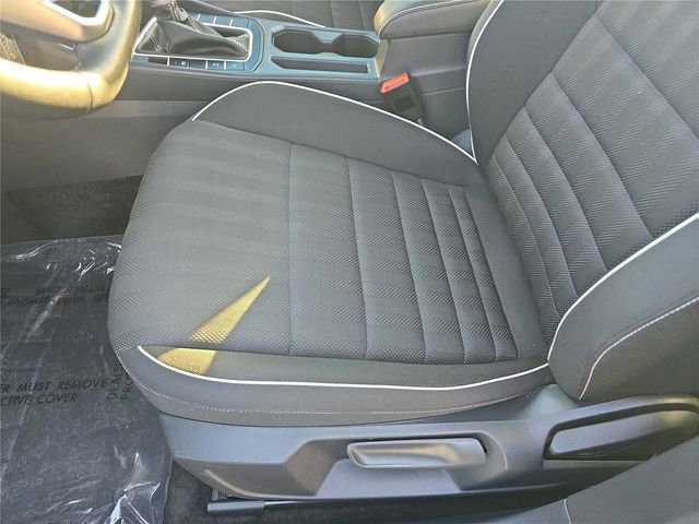 Used 2024 Volkswagen Jetta Sport image 13