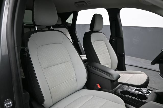 Used 2025 Ford Escape Active AWD/4WD image 23