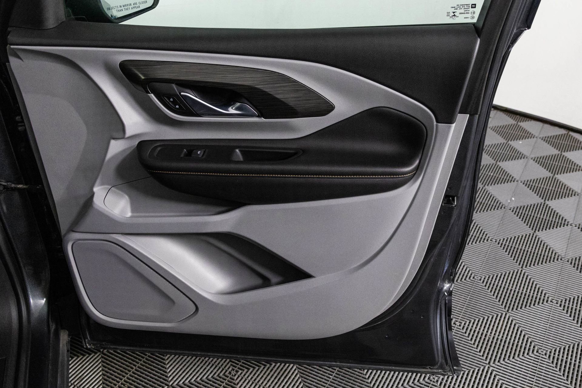 Used 2020 GMC Terrain SLT image 41