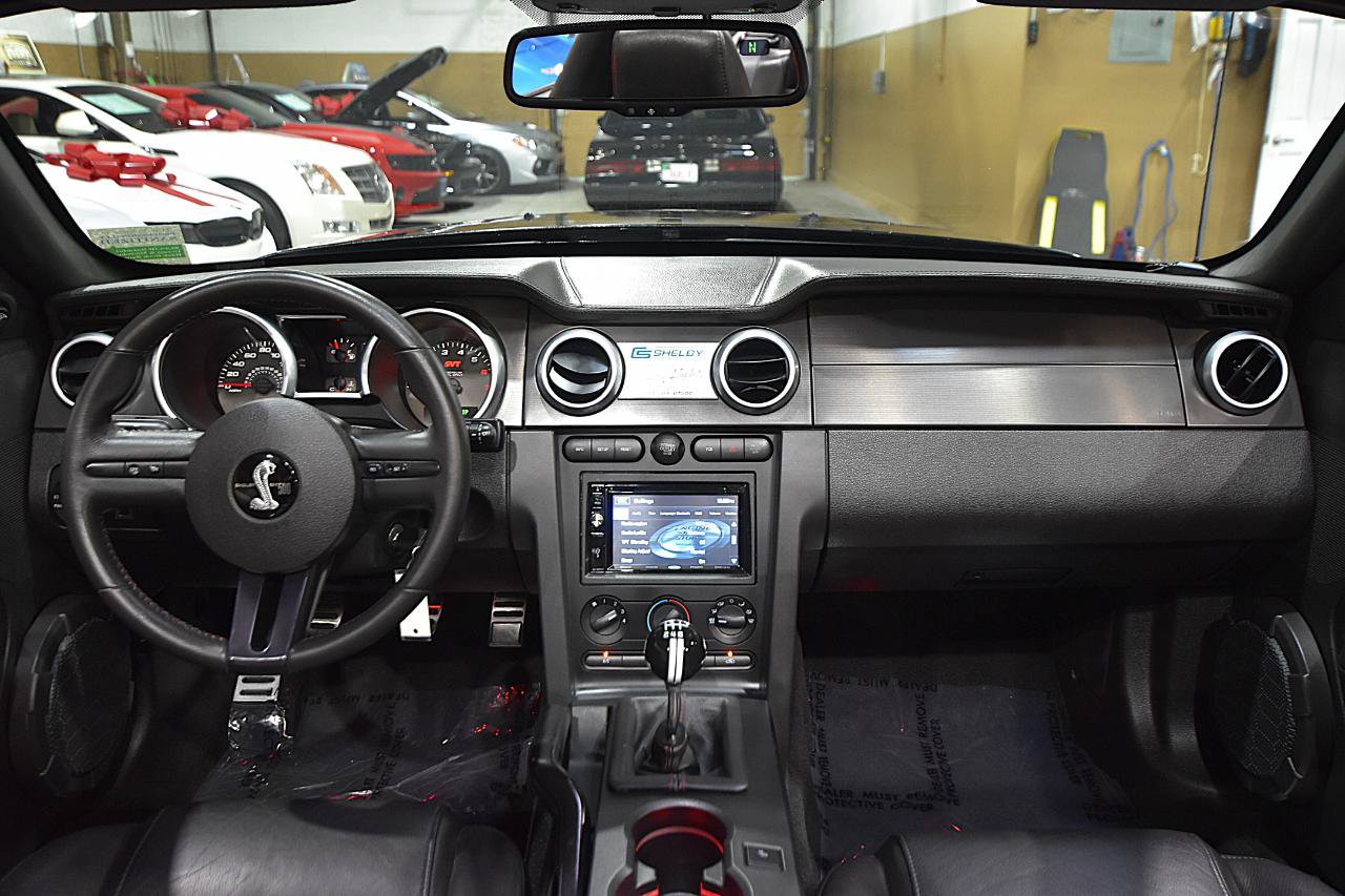 Used 2008 Ford Mustang Shelby GT500 RWD image 38