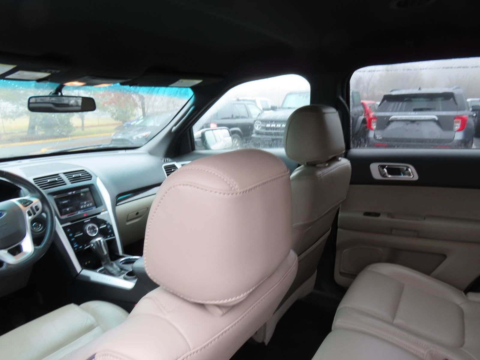Used 2012 Ford Explorer Limited image 24