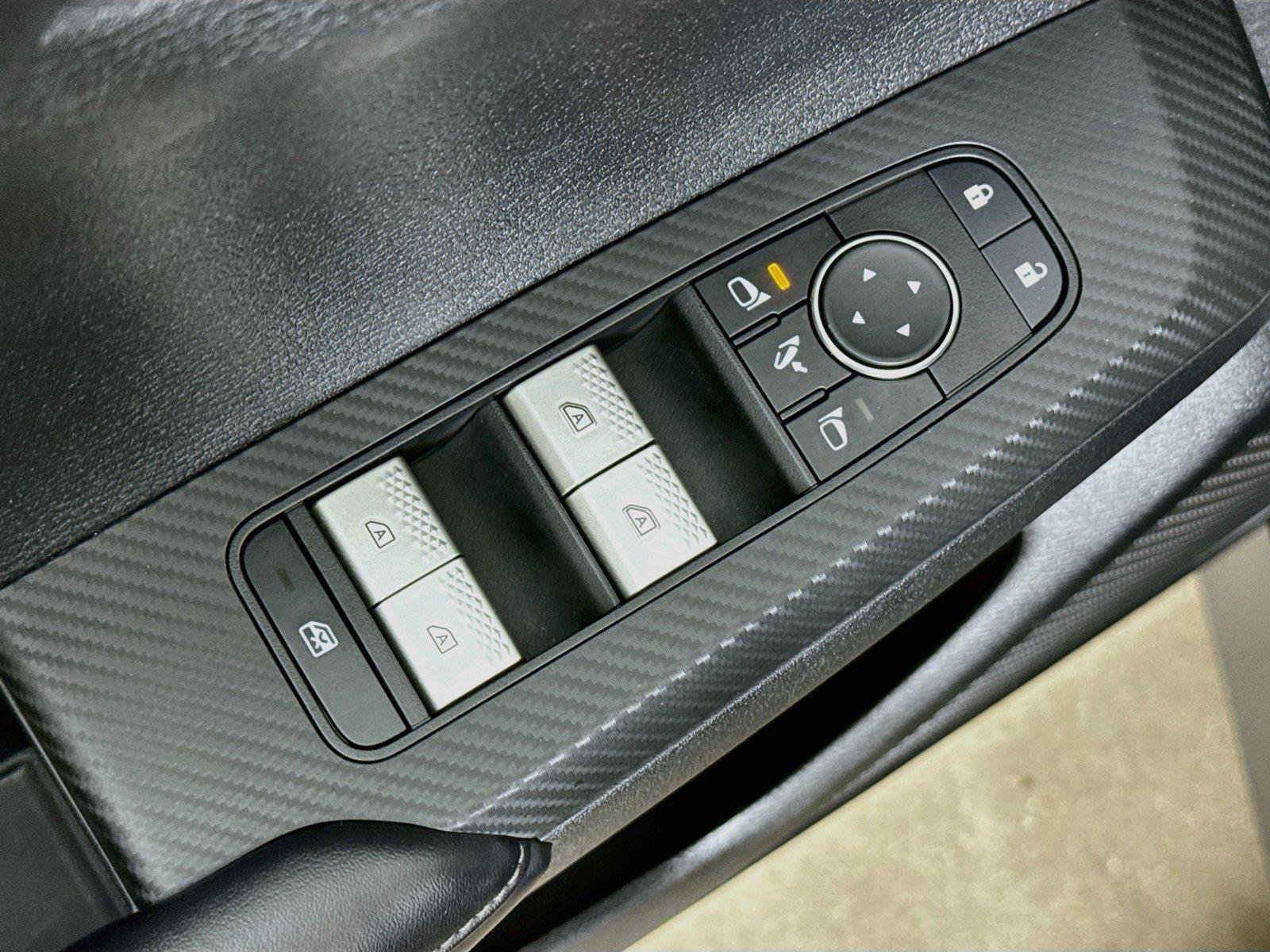 Used 2024 Mitsubishi Outlander SE Black Edition AWD/4WD image 21