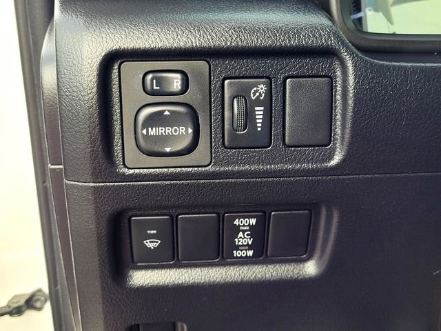 Used 2018 Toyota 4Runner SR5 image 15