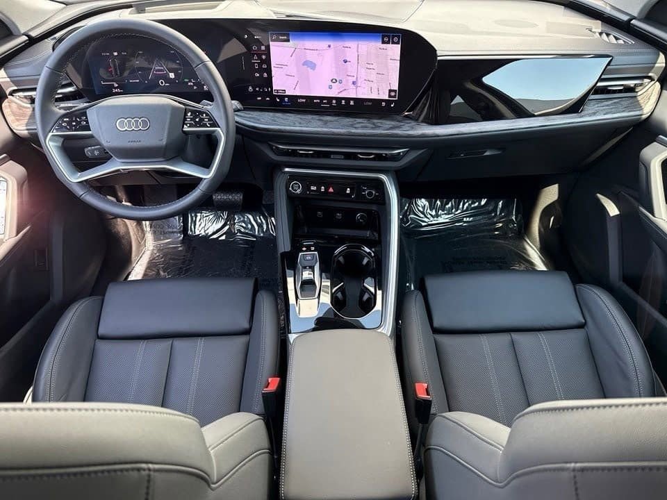 Certified 2025 Audi Q5 Premium Plus w/ Premium Plus image 13