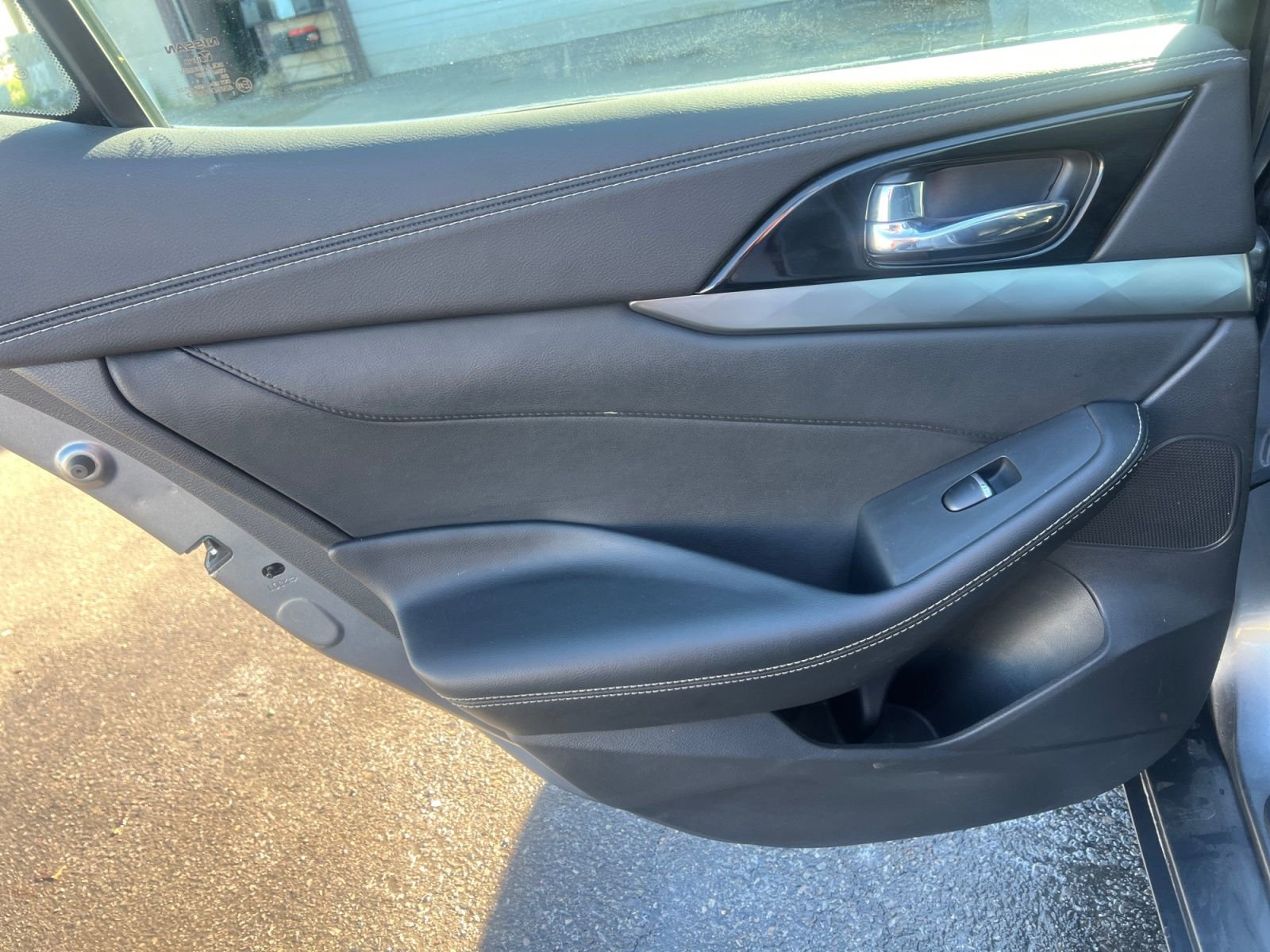 Used 2022 Nissan Maxima SV w/ Floor Mat Group image 26