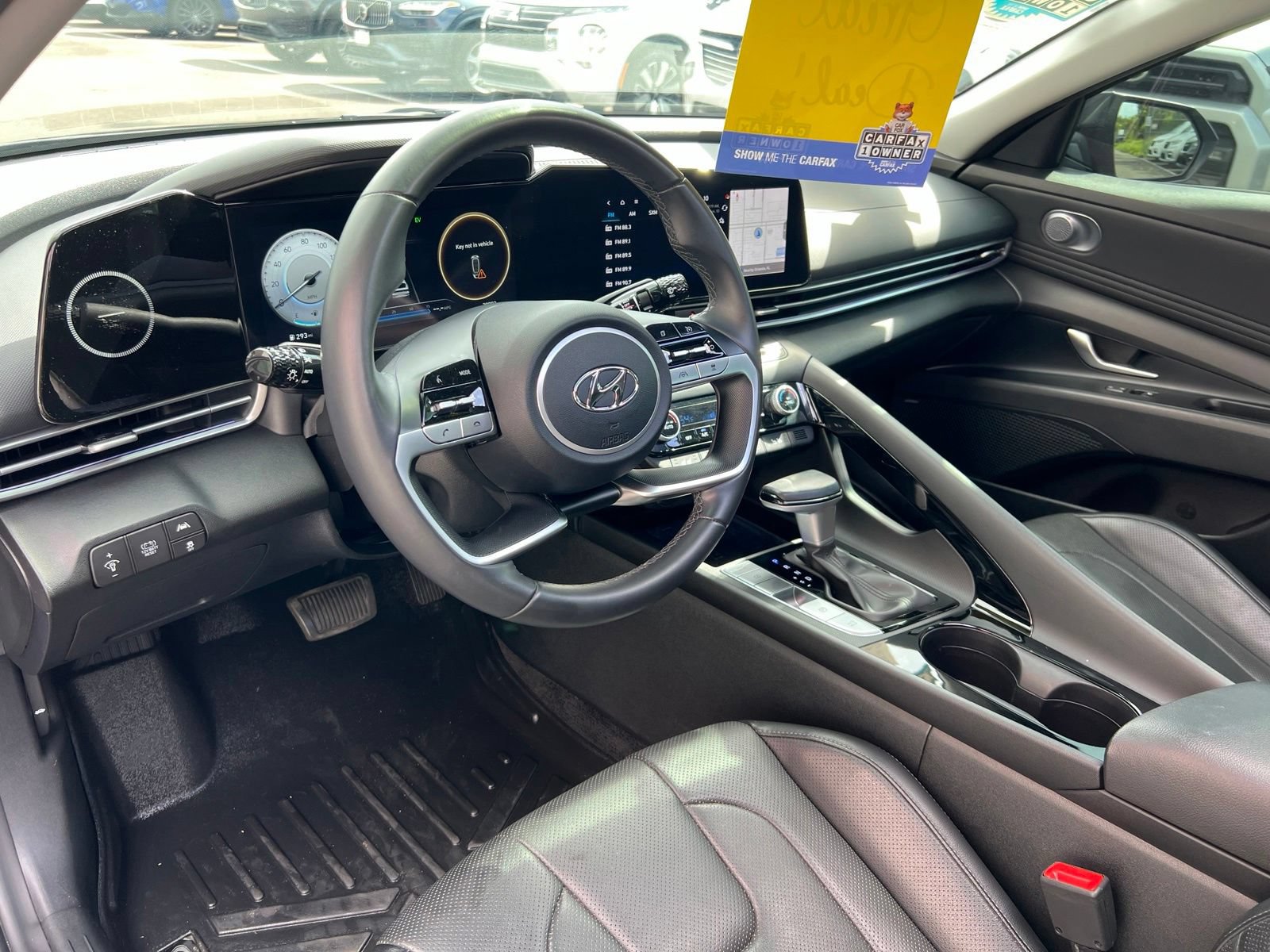 Used 2023 Hyundai Elantra Limited FWD image 26
