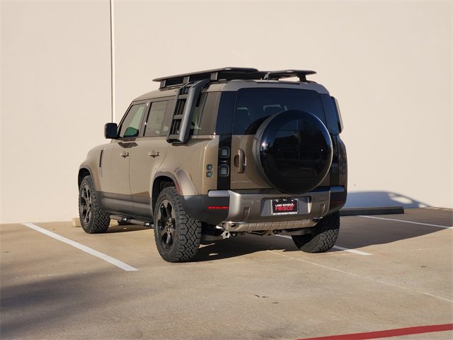 New 2026 Land Rover Defender 110 S image 3