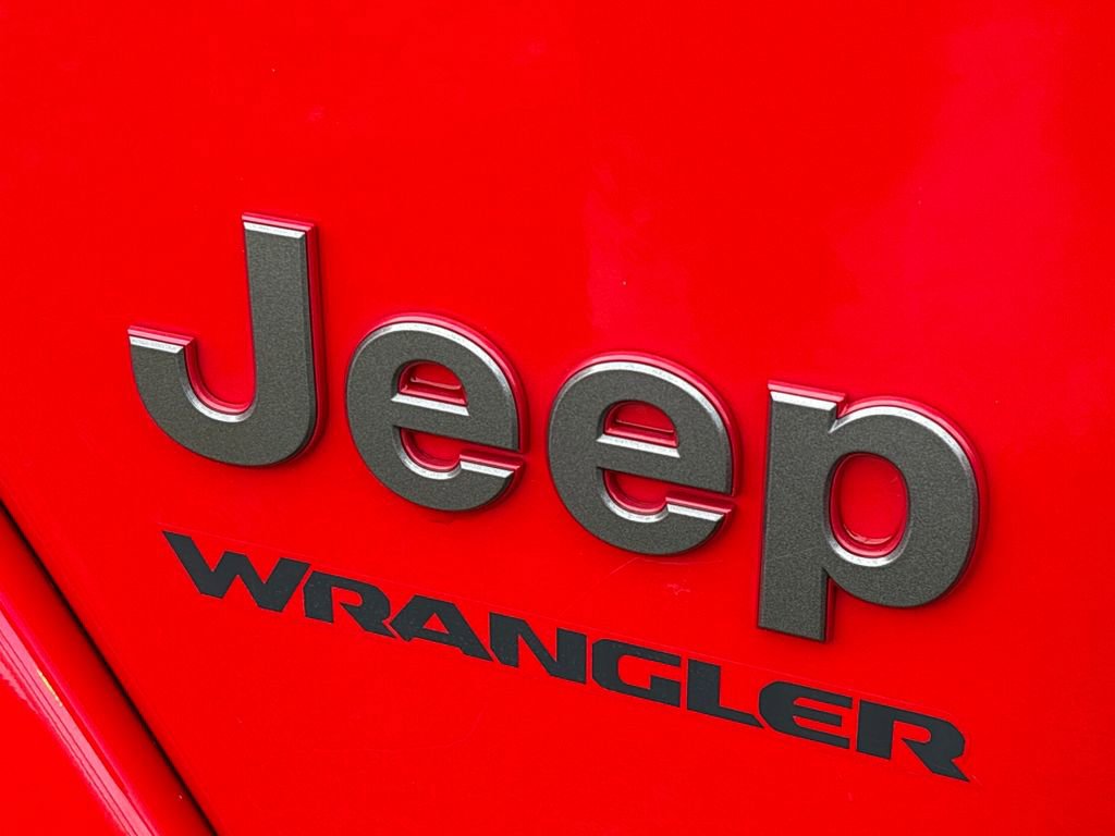 Used 2018 Jeep Wrangler Rubicon AWD/4WD image 30