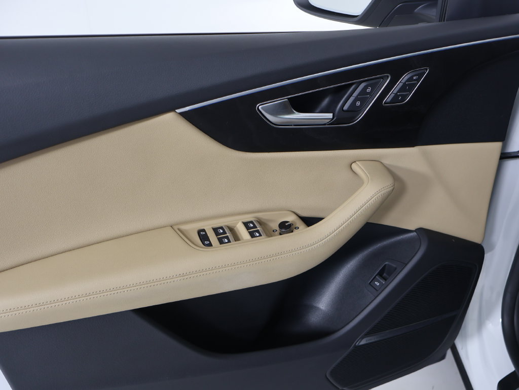 Certified 2023 Audi Q8 Premium Plus w/ Premium Plus Package AWD/4WD image 20