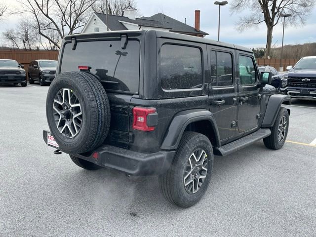 New 2026 Jeep Wrangler Sahara image 8