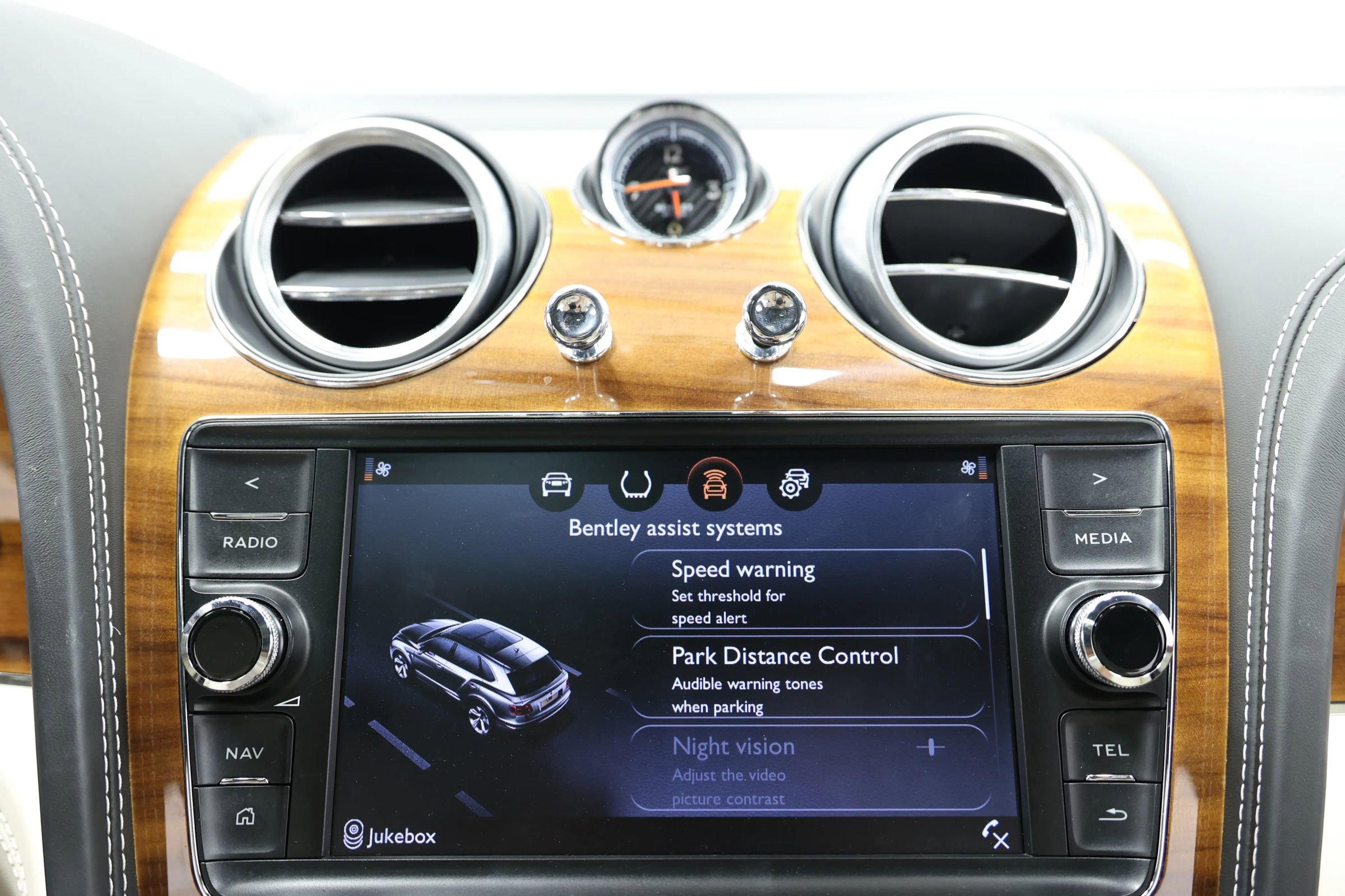 Used 2018 Bentley Bentayga Onyx Edition AWD/4WD image 45