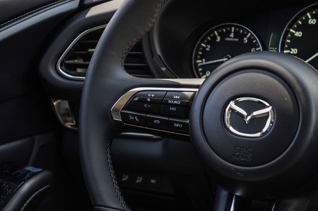 New 2025 MAZDA CX-30 AWD 2.5 S w/ Preferred Package image 16