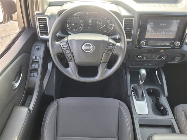 Certified 2022 Nissan Frontier SV image 11