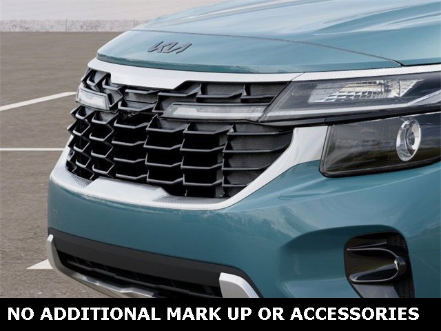 New 2025 Kia Seltos S image 12