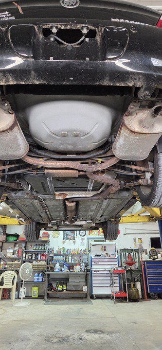 Used 2005 Buick LaCrosse CXS w/ Gold Convenience Package FWD image 36