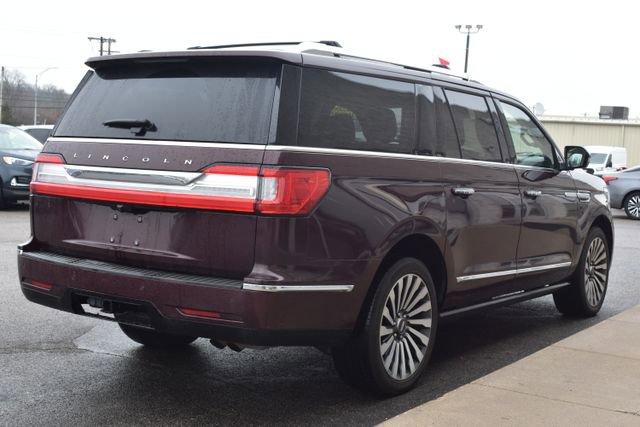 Used 2018 Lincoln Navigator L Reserve w/ Technology Package AWD/4WD image 12
