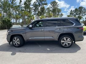 Used 2024 Toyota Sequoia Capstone image 8