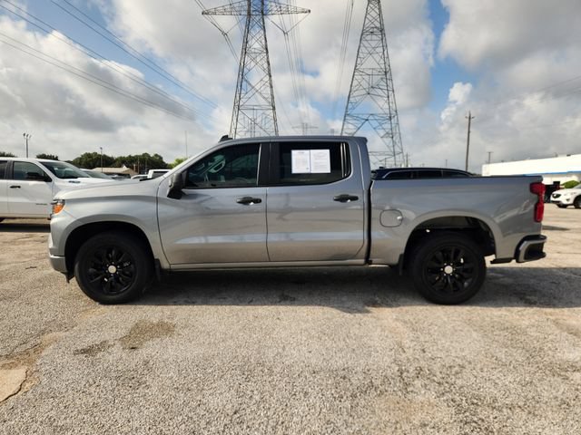 Used 2024 Chevrolet Silverado 1500 Custom w/ LPO, Dark Essentials Package RWD image 4