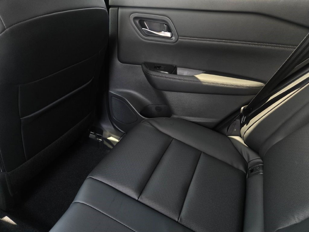 New 2026 Nissan Rogue Dark Armor AWD/4WD image 14