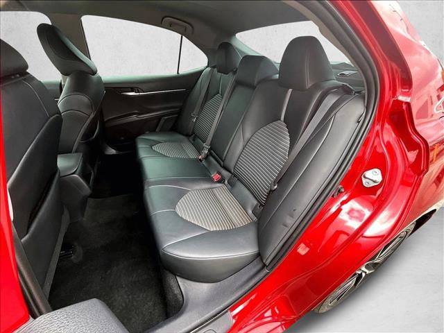 Used 2022 Toyota Camry SE FWD image 27