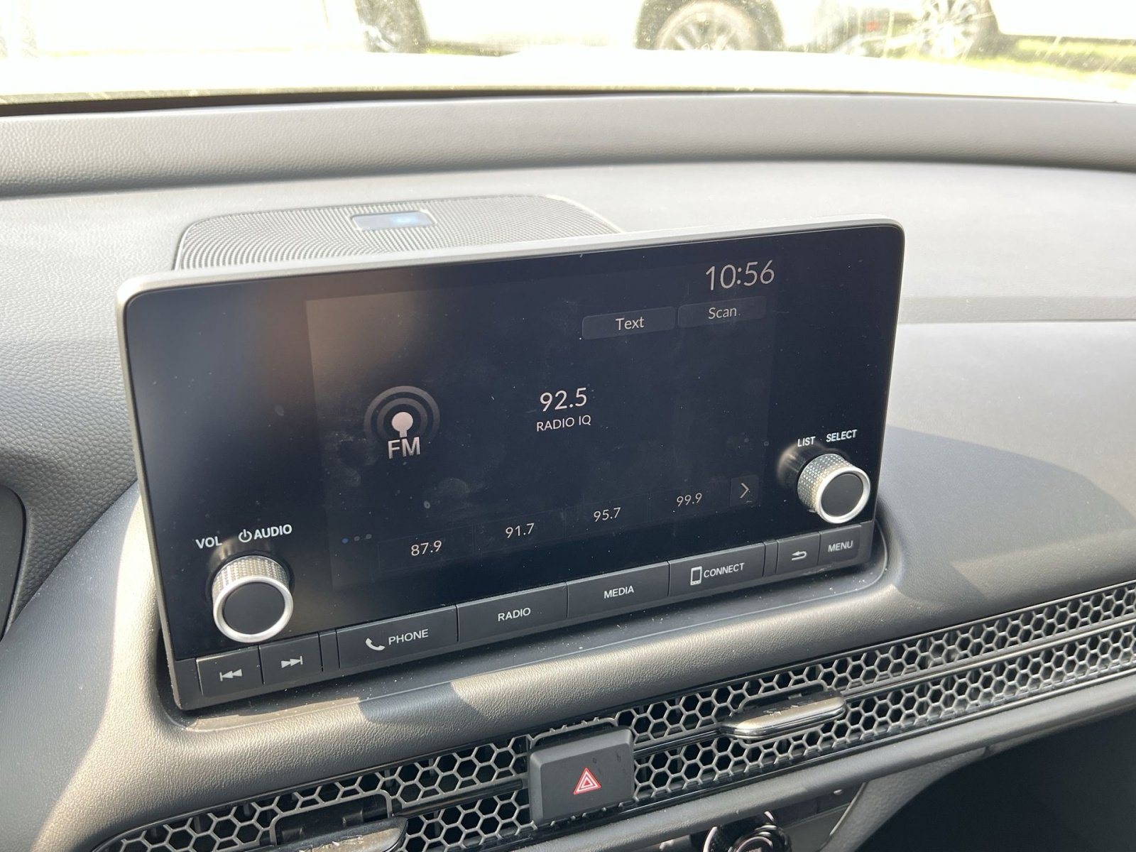 Used 2025 Honda HR-V Sport image 15