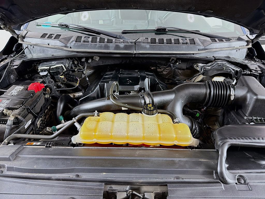 Used 2017 Ford F150 XLT w/ Equipment Group 302A Luxury image 14