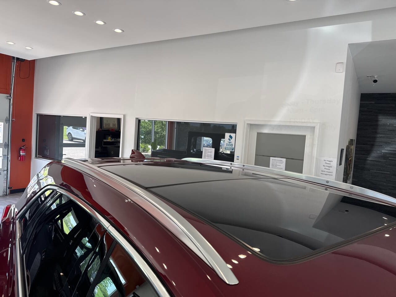 Used 2018 Cadillac XT5 Premium Luxury image 16