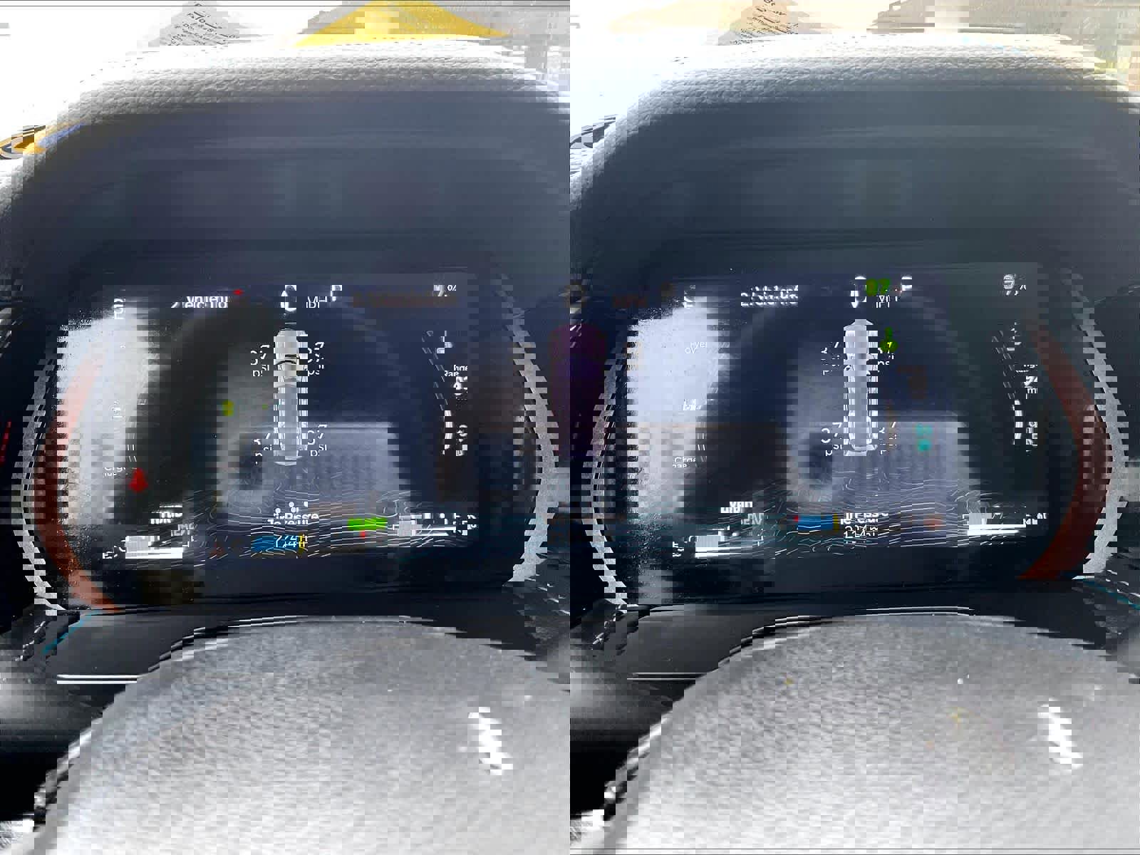 Used 2023 Jeep Grand Cherokee Trailhawk image 24