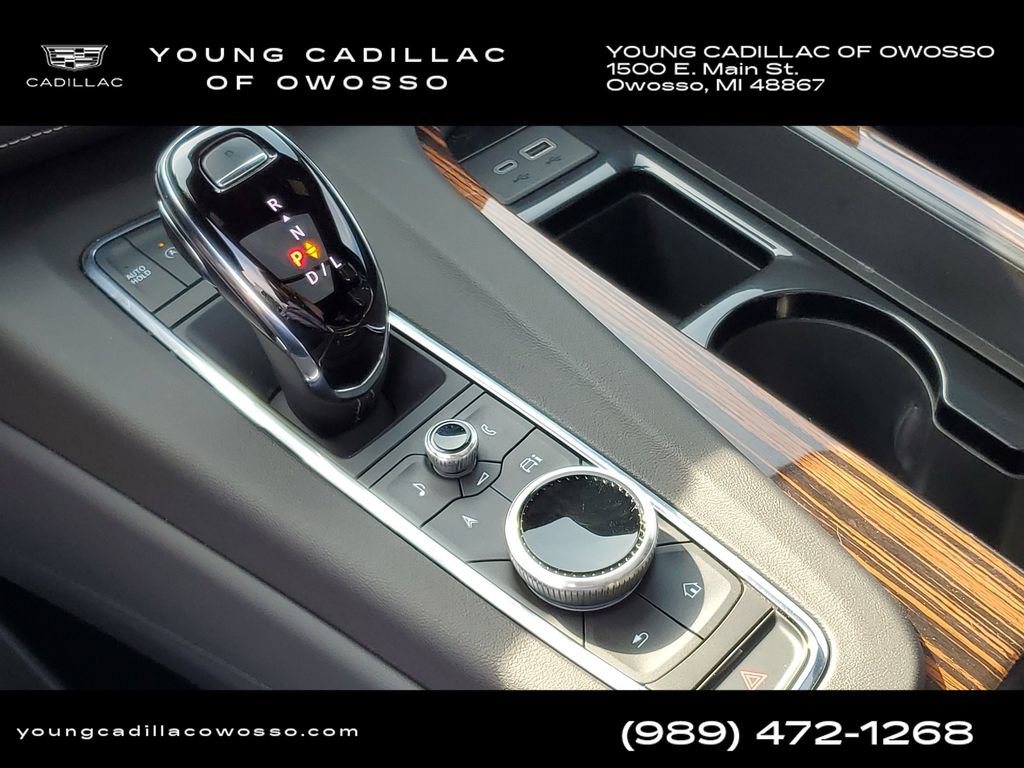 Certified 2024 Cadillac Escalade ESV Premium Luxury w/ LPO, Floor Liner Package AWD/4WD image 21