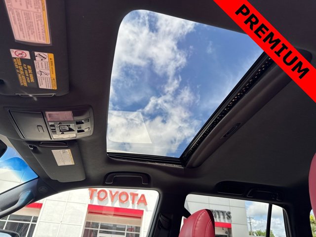 Used 2022 Lexus GX 460 Premium image 11