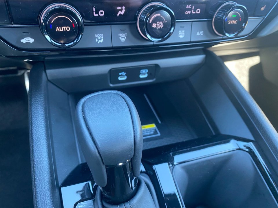 Used 2025 Honda Accord Sport image 22