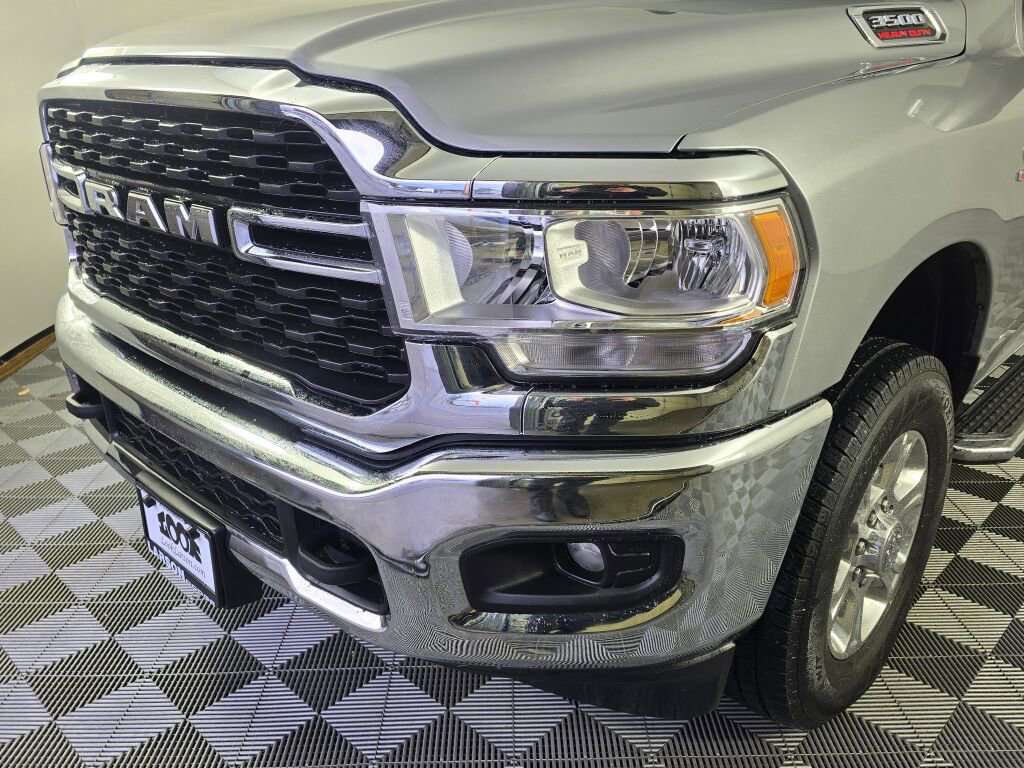 Used 2024 RAM 3500 Big Horn image 10